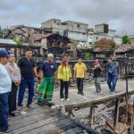 Abdul Razak Salurkan Bantuan ke Warga Flamboyan Bawah