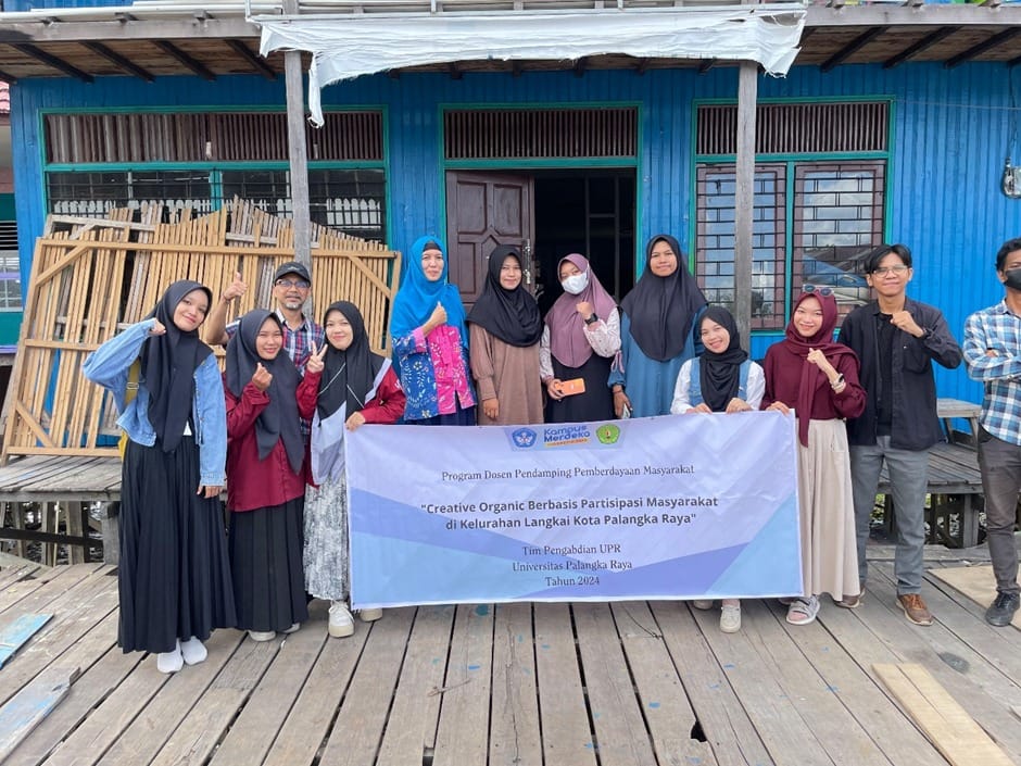 Mengoptimalkan Pemanfaatan Jalan Titian Kayu, Tim PDPPM FT UPR Ajak Siswa/Siswi Madrasah Tsanawiyah Ponpes Hidayatul Insan Mengenali Creative Organic 3