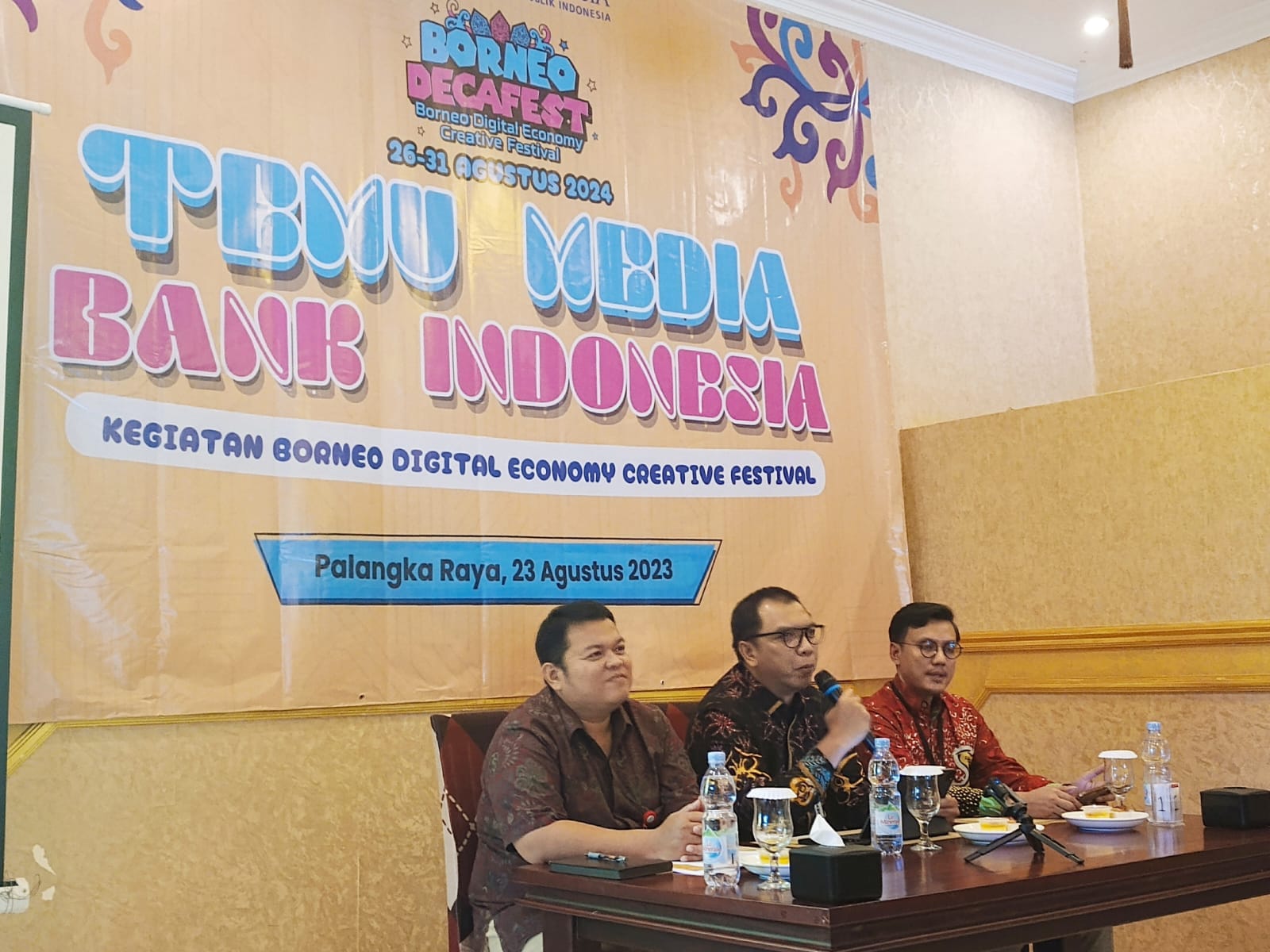 Akselerasi Tranformasi Digital, Event Borneo Decafest Sebuah Kreasi dan Inovasi Kalteng untuk Indonesia WhatsApp Image 2024-08-23 at 20.27.51