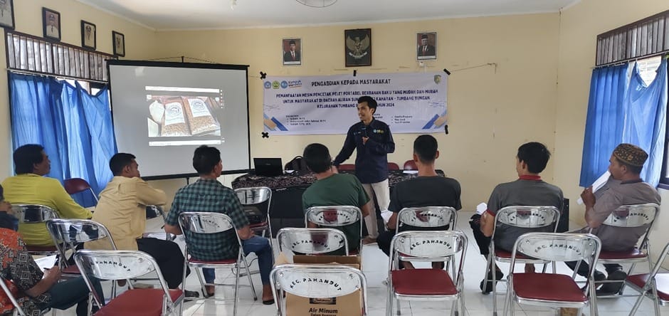Tim PkM UPR Berikan Solusi Penyediaan Pakan Mandiri untuk Masyarakat Nelayan Tumbang Rungan WhatsApp Image 2024-09-19 at 19.11.32