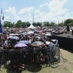 Ribuan Simpatisan Willy Habib Sejak Pagi Padati Stadion Sampuraga Pangkalan Bun