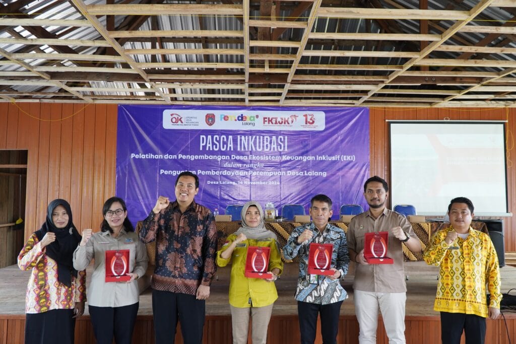 Pemberdayaan Ekonomi Masyarakat, OJK Kalteng Berikan Pendampingan Program Ekosistem Keuangan di Desa Lalang
