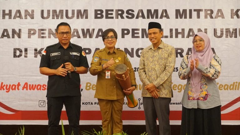 Sinergi Multipihak Bawaslu Palangka Raya Jaga Integritas Pemilu de3781e8-21b1-408c-af9d-d4543148de56-768x432