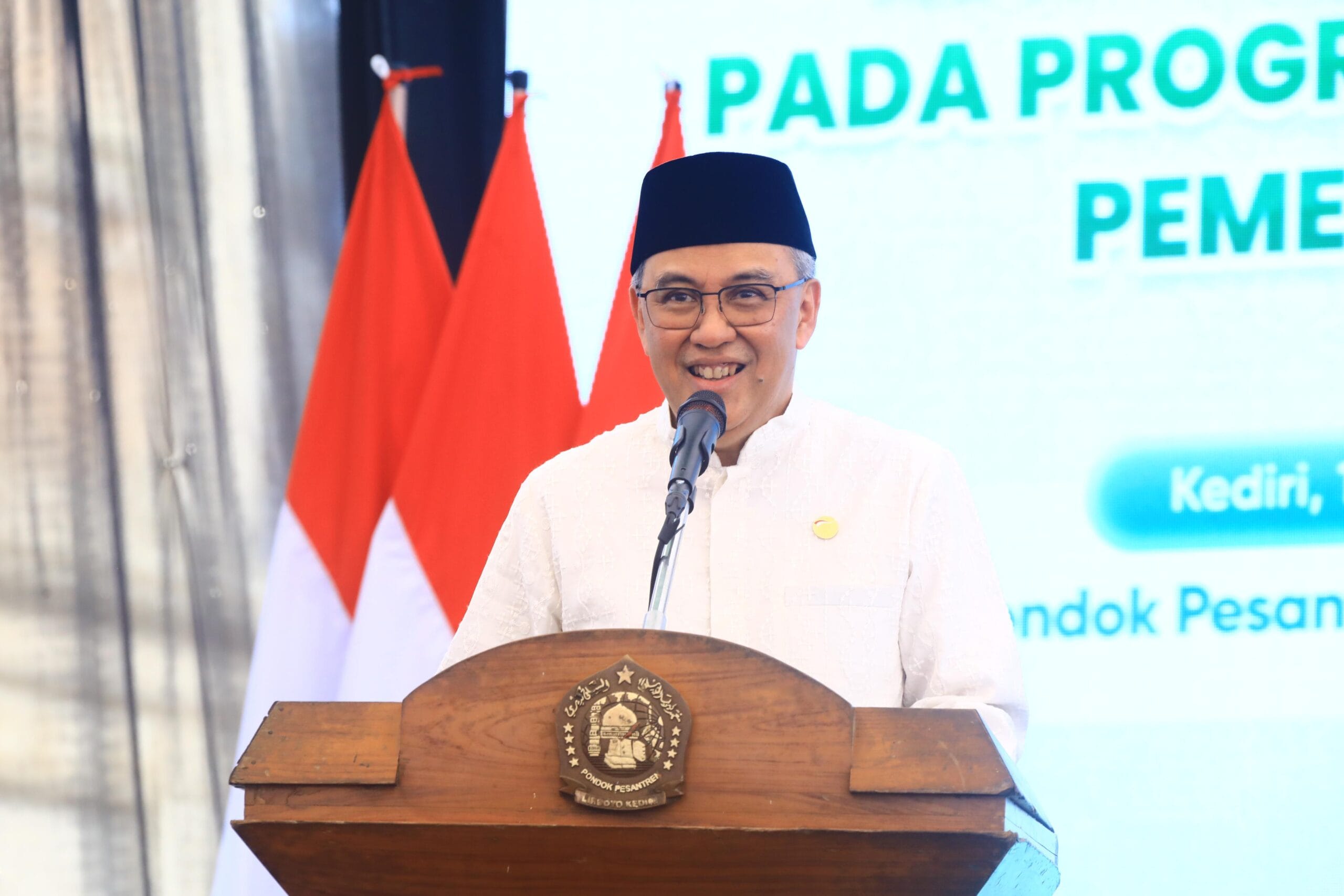 OJK Perkuat Ekosistem Pesantren Dukung Program Nasional Berkelanjutan IMG-20260415-WA0163